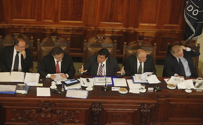 Las razones del Gobierno para sumar a la derecha a la Reforma Tributaria