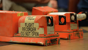Llegan al Reino Unido las cajas negras del avión de Malaysian Airlines