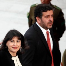 Eugenio Ortega renuncia a gerencia corporativa de Barrick para “no ser pretexto que se critique de manera infundada” a su esposa, la ministra Blanco