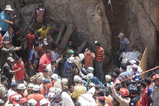 Gobierno envía a tres especialistas para asesorar rescate de mineros en Honduras