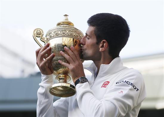 Novak Djokovic se coronó campeón en Wimbledon tras emocionante final con Federer