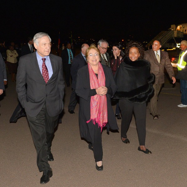 Bachelet empieza hoy su primera gira africana