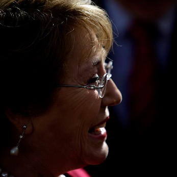 La desaceleración se toma la agenda de La Moneda y Bachelet le dice a Hacienda que abra la billetera