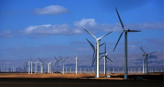 Con el aplauso de La Moneda, generadora canadiense redobla su apuesta a energías renovables en región minera de Chile