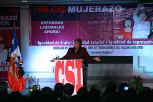 Bachelet en «Mujerazo»: «Queremos que aumente la sindicalización femenina»