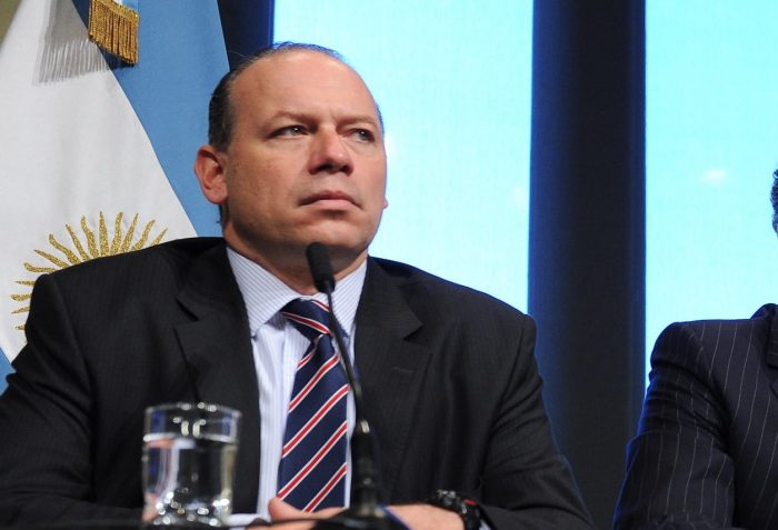 Jefe de Seguridad argentino pide ley para deportar a delincuentes extranjeros tras atraco de chilenos