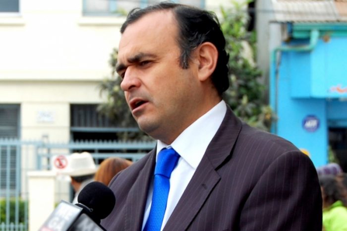 Alcalde de Melipilla: «No puede seguir funcionando este hospital de esta manera»