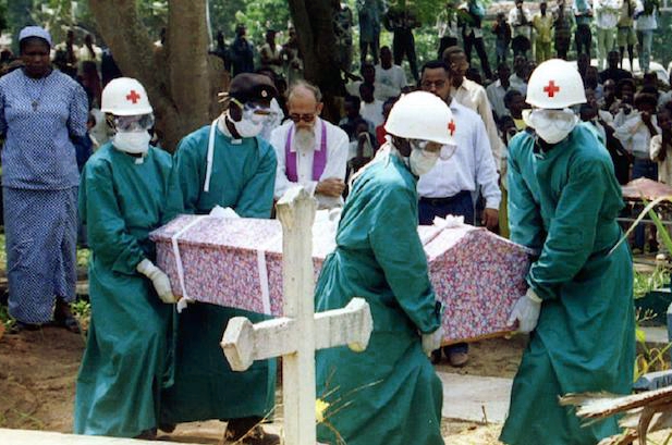 La OMS reconoce que la contención del ébola requiere medidas excepcionales