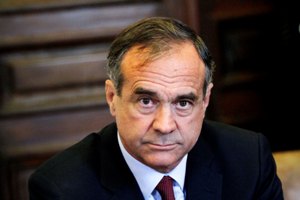 Ignacio Walker dice que la DC puso «los puntos sobre las íes» en el debate por las reformas, lo que demuestra que «ha sido escuchada»