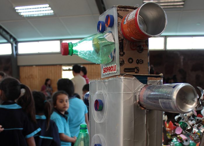 Niños de Isla de Pascua participan en concurso «Alimenta tu imaginación»