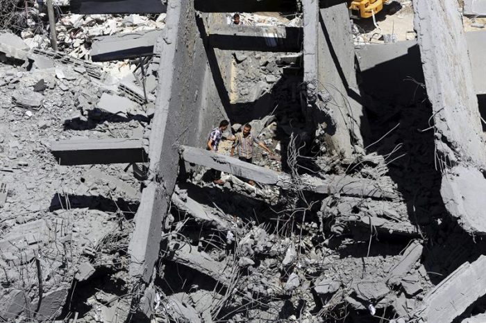 Bombardeo israelí destruye torre donde estaba oficina del corresponsal de la agencia EFE