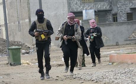 Mueren más de 80 yihadistas en bombardeos al sur y al oeste de Mosul