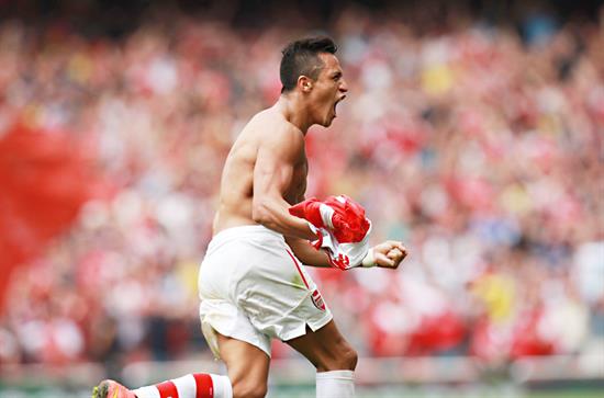 Capitán del Arsenal alabó al delantero chileno Alexis Sánchez
