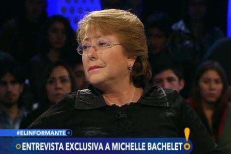 Bachelet sale a enfrentar la desaceleración económica y dice que «en toda la región las tasas de crecimiento van a la baja»