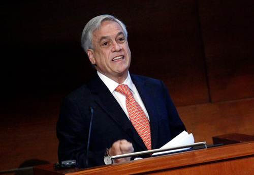 Las razones de la “ansiedad” de Piñera y su apuesta por el derrumbe económico para volver a La Moneda