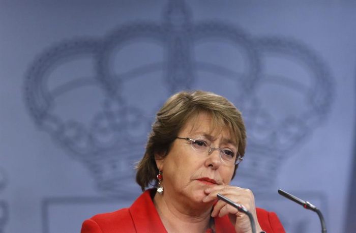 Bachelet acusa campaña comunicacional pagada «para infundir temor” contra la Reforma Educacional