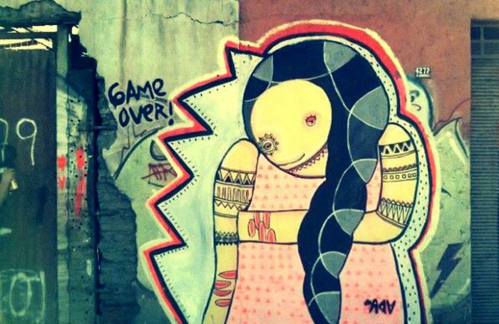 Grafiteras de todo Chile preparan sus tarros de pintura para la primera cumbre de pintoras callejeras
