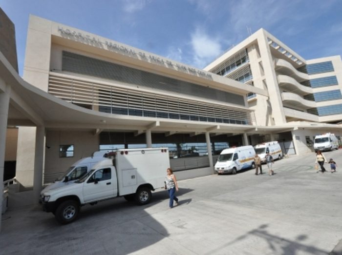 Anuncian medidas para polémico recinto que negó asistencia a guagua boliviana y retuvo a mujer por no poder pagar su parto