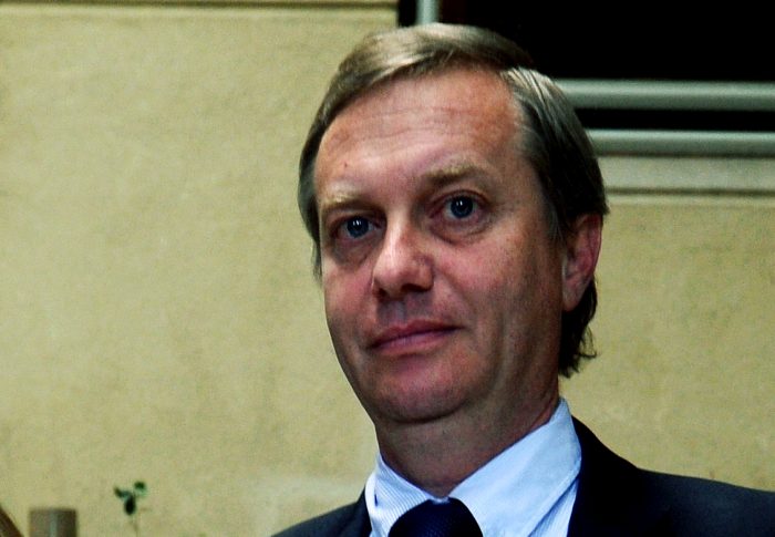 José Antonio Kast (UDI) dice que “todo el mundo sabe” que Bachelet recibió aportes reservados de Endesa para su campaña presidencial