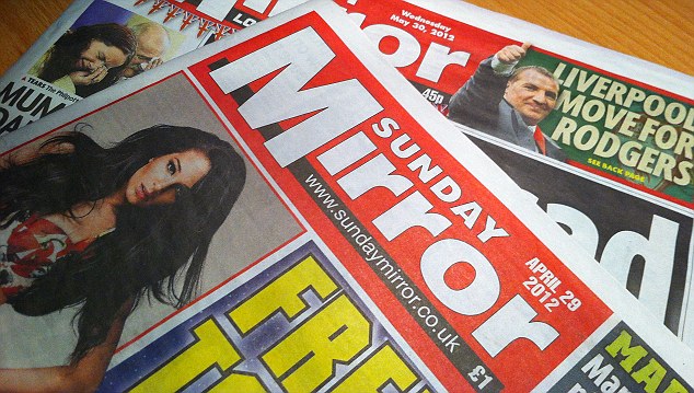 Ex periodista del «Sunday Mirror» acusado de practicar escuchas ilegales
