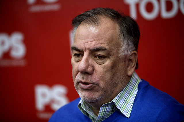 Timonel del PS: «Andrés (Velasco) está en problemas, le aconsejaría que se encargue de resolverlos»