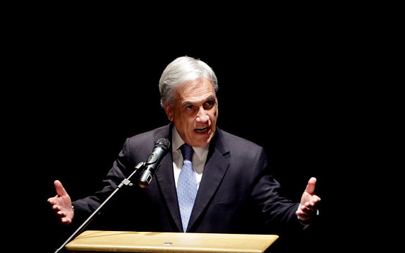 Piñera rechaza penas de cárcel para el lucro en nueva arremetida contra la Reforma Educacional