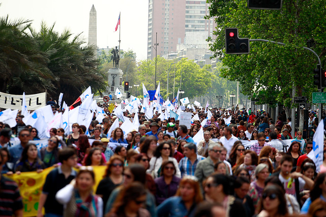 Colegio de Profesores presiona al gobierno y anuncia más movilizaciones