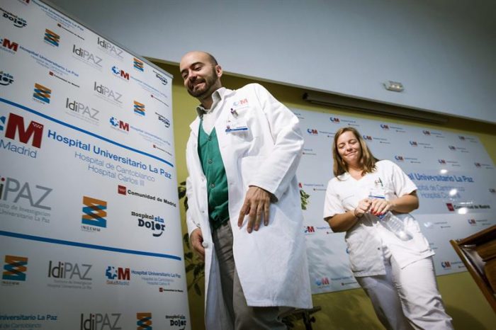 Confirman que Teresa Romero, la española contagiada con ébola, superó la enfermedad