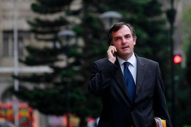 Silva apunta a discurso centrado en filtraciones de fiscalía y evita hablar de sanciones a parlamentarios UDI