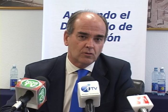 Felipe Pérez Walker, el director más longevo en una empresa del Estado