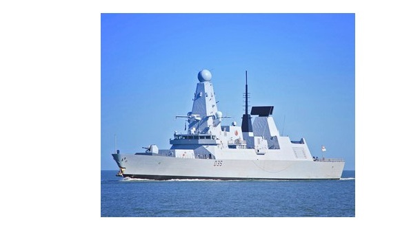 Moderno destructor británico participará en Exponaval 2014