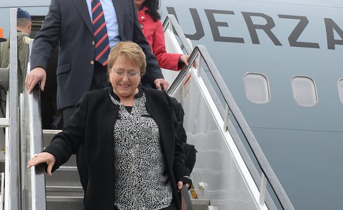 Bachelet suspende viaje a Argentina por enfermedad de Cristina Fernández