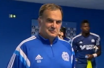La devoción por Marcelo Bielsa de los hinchas del Olympique