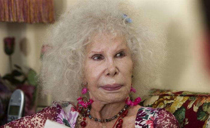 Fallece la duquesa de Alba, popular aristócrata española