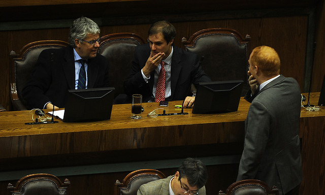 La UDI aprovecha el impulso e intentará concretar una  interpelación a Eyzaguirre