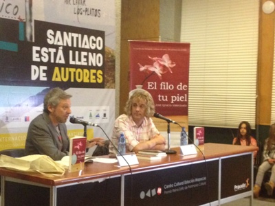 José Ignacio “Chascas” Valenzuela presenta “El Filo de Tu Piel” en la Feria Internacional del Libro de Santiago