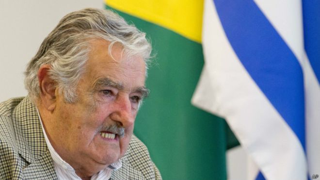Mujica se retracta tras decir que México es un «Estado fallido»