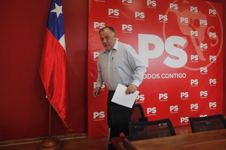 Andrade destaca manejo de crisis de Bachelet tras falla en el Metro y culpa de lo ocurrido a la administración Piñera