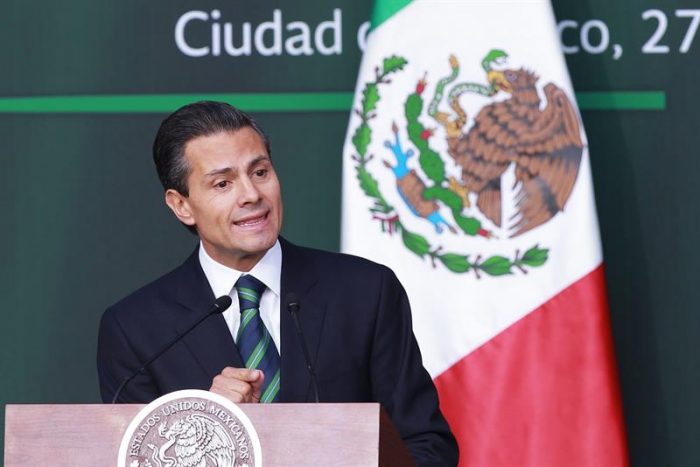 El laberinto de Peña Nieto para limpiar las policías de México