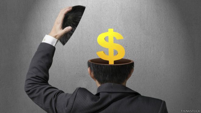 ¿En qué se diferencia la mentalidad de un millonario de la de un multimillonario?