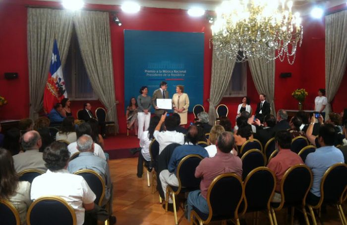 Reconocen a cinco destacadas personalidades de la escena musical chilena