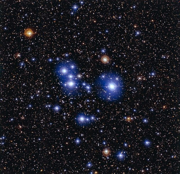 Las estrellas azules calientes de Messier 47