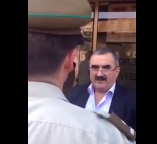 [Video] Jaime Gajardo a carabineros: «Ya, pero aquí procede el desalojo, se acabó la cosa»