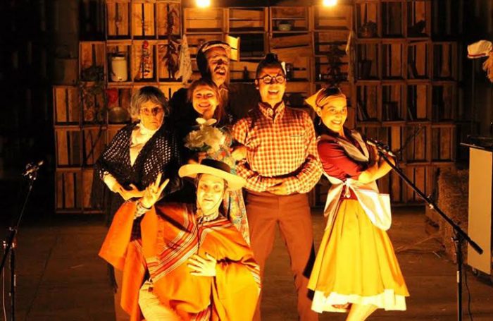 Festiva Pieza Teatral «El Mote con Huesillos (o nuestra bebida nacional)» se presenta gratuitamente en Santiago