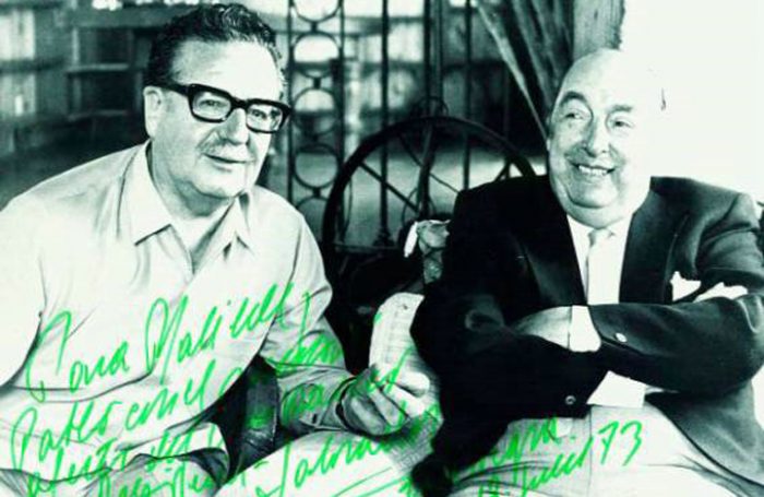 Investigador sobre relación epistolar entre Neruda y Allende: «La lucidez y claridad de sus respectivas vocaciones sociales, los hermanó»