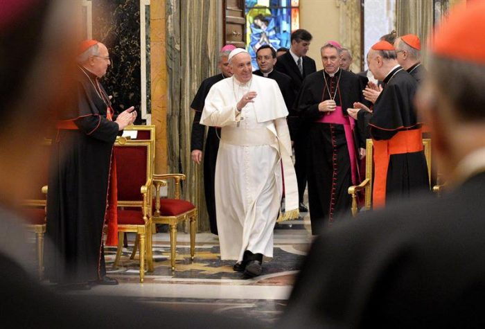 El Papa pide perdón por sus errores y por algunos escándalos de la Iglesia