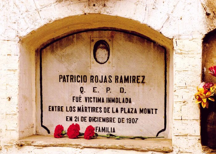 Fotos: Matanza en  la Escuela Santa María,  cuando el olvido está lleno de memoria