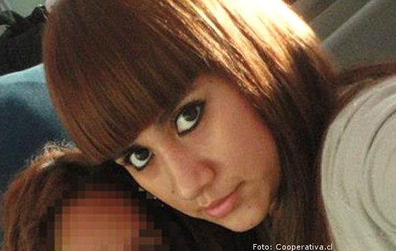 Juez español envía a prisión a chilena acusada de reclutar mujeres para el Estado Islámico