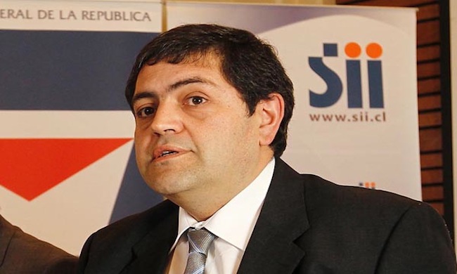 El «trato especial que el SII da a los empresarios sancionados por la SVS en el Caso Cascadas