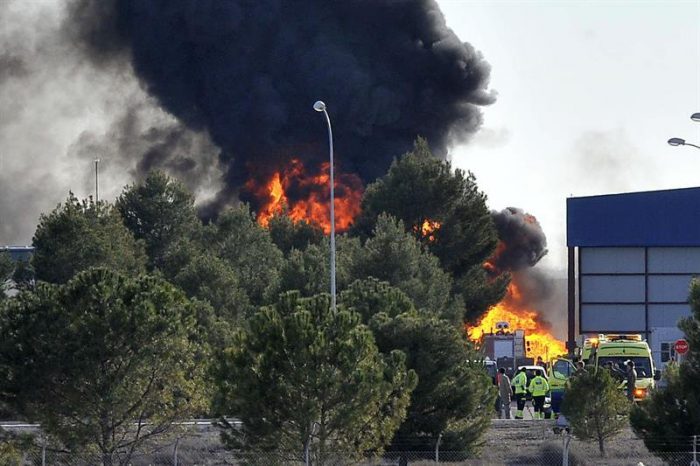 Suman 11 los muertos tras  accidente de F-16 griego en España